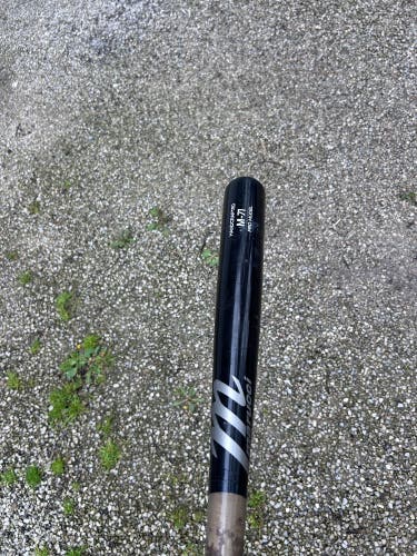 Marucci M71 Maple BBCOR Certified Bat (-3) 30 oz 33" (Used)