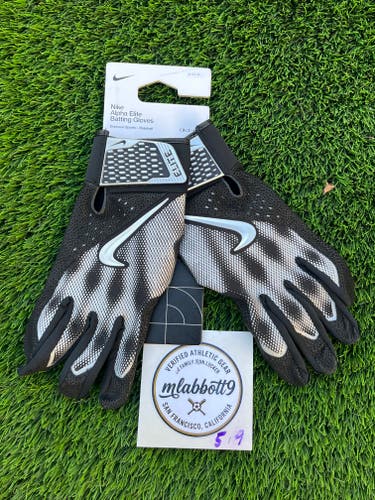 Nike Alpha Elite Batting Gloves - Men’s Medium - White/Black NWT