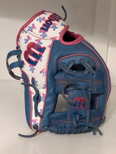 2025 Wilson A2000 RH Infield Baseball Glove 11.5" (Used)