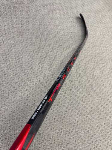 Senior Bauer Red Nexus Tracer Right Handed Hockey Stick P28 65 Flex (New)
