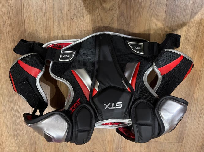 Small Youth STX Jolt Shoulder Pads (Used)