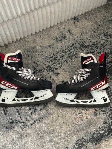 2021 CCM JetSpeed FT475 Hockey Skates Regular Width 7.5 (Used)