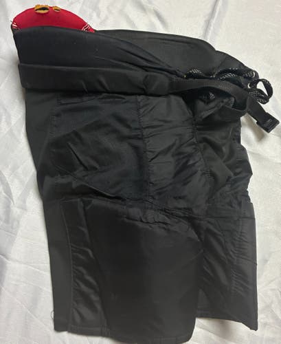 Men's Junior Small Bauer NSX Hockey Pants (Used)