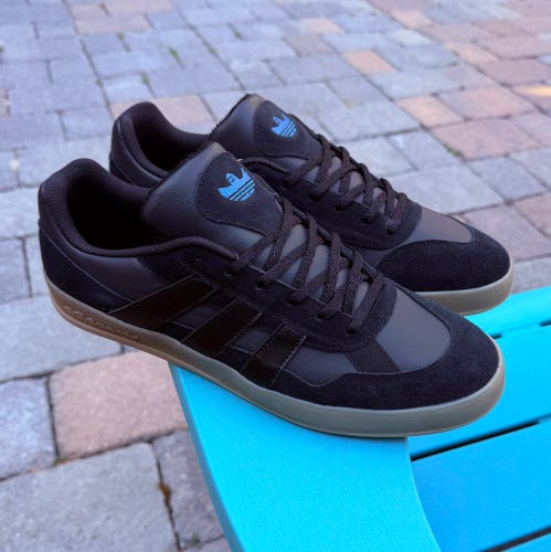 Men’s adidas Aloha Super Core Black Carbon Blue Bird Skateboard Shoes US Sz 11.5