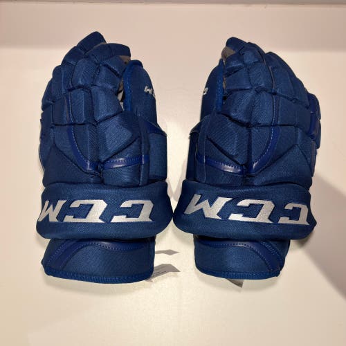 CCM HG12XP Gloves 14" Pro Stock (New)
