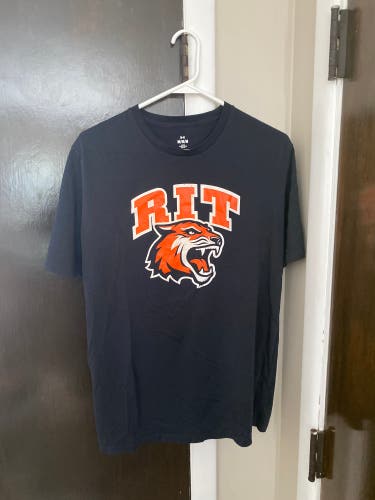 RIT Mens Hockey Team Issued Workout T-Shirt