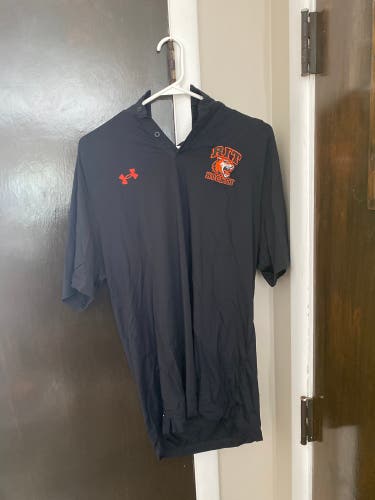 Black Large Men's Under Armour Shirt (Used)