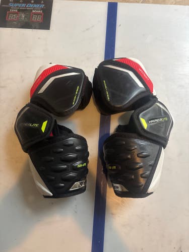Intermediate Large Bauer Vapor Hyperlite Elbow Pads (Used)
