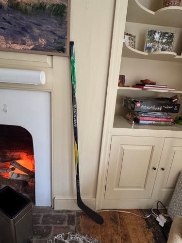 Bauer Vapor Flylite Junior 40 Flex (Used 2 times on ice like new)