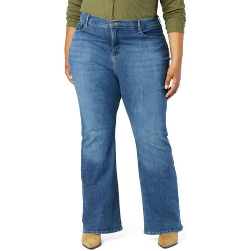 Levi Strauss Signature Jeans Women's 28x32 Blue Denim Gold Tab Flared Leg NLW296
