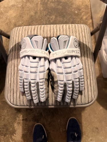 Maverik Shift Lacrosse Gloves (Used)