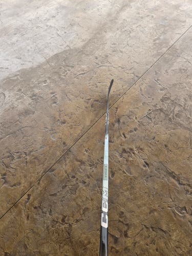 Intermediate CCM JetSpeed FT8 Pro Left Hand Hockey Stick P29 55 Flex Pro Stock (New)