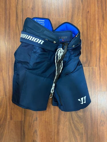 Navy Senior Medium Warrior Covert QRL Hockey Pants (Used)