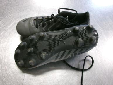 Used Puma Soccer Cleats Black Youth 12.0 11868-S000069223