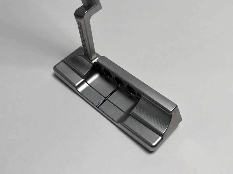 Scotty Cameron Studio Style Newport 2 Plus 2025 Putter 34