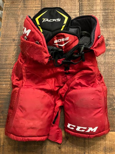 Junior Small CCM Tacks 6052 Hockey Pants (Used)
