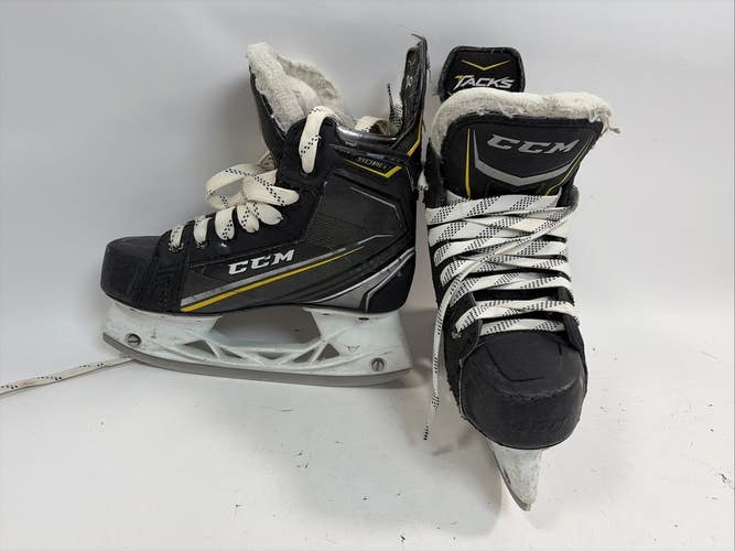 CCM Tacks 9080 Ice Hockey Skates, 1.5D