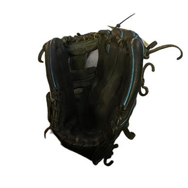 Used Wilson A1000 BB/SB Glove RH Throw Black 11 1/2" 11730-S000071217