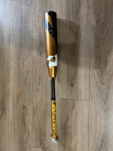 2022 DeMarini Zoa Composite USSSA Certified Bat (-10) 20 oz 30" (Used)