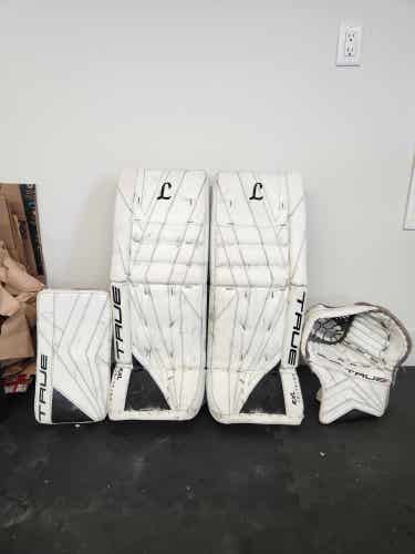 32" True 7X3 Goalie Full Set (Used) 32+2