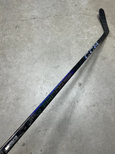 85 Flex P28 Senior CCM RibCor Trigger 9 Pro Left Hand Hockey Stick Pro Stock (New)