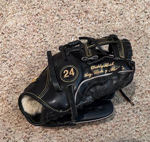 SSK Custom Pro RH Infield Baseball Glove 11.25" (Used)