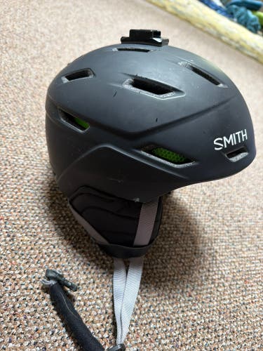 Unisex Small / Medium Smith MISSION MIPS Helmet (Used) FIS Legal