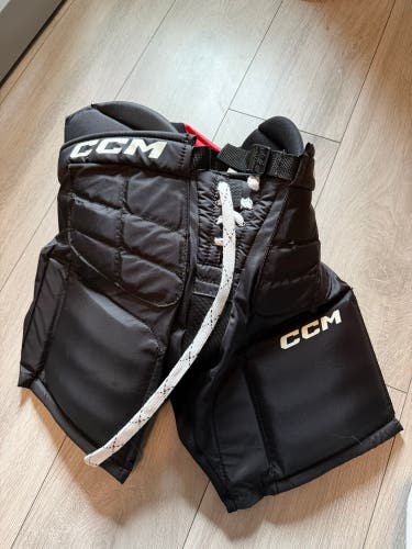 Youth Large CCM Y Flex 3 Hockey Goalie Pants (Used)