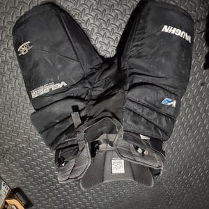 Senior Medium Vaughn Velocity V9 Pro Hockey Goalie Pants (Used)