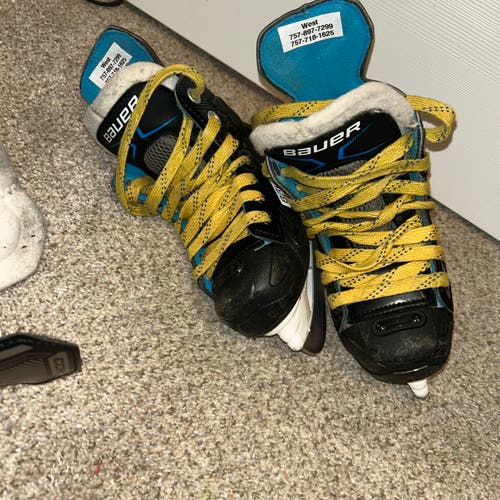 2021 Bauer X-LP Hockey Skates Regular Width 9 (Used)
