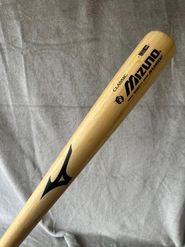 Mizuno MZB271 Bamboo Bat BBCOR Certified (-3) Bamboo 29 oz 32" (Used)