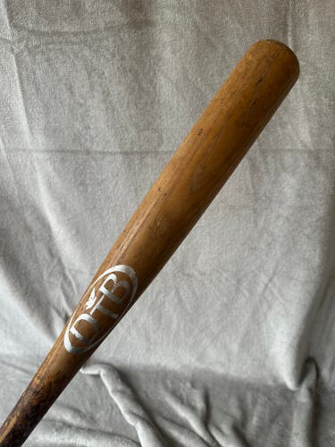 Dovetail Bat Maple 30 oz 33" (Used)