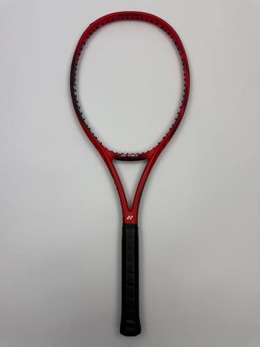 Yonex Vcore 98 2018, 4 1/4 Excellent 9/10