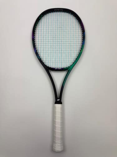 Yonex Vcore Pro 97D, 4 1/2 Excellent 9.5/10