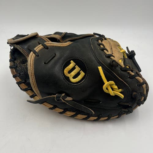 Wilson A2000 1791 32.5 Catchers Mitt Baseball Glove