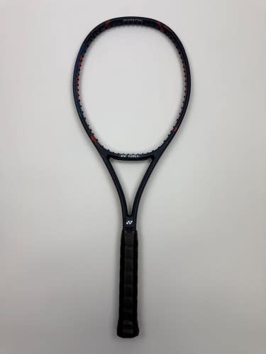 Yonex Vcore Pro 97 310 2019, 4 3/8 Excellent 9.5/10