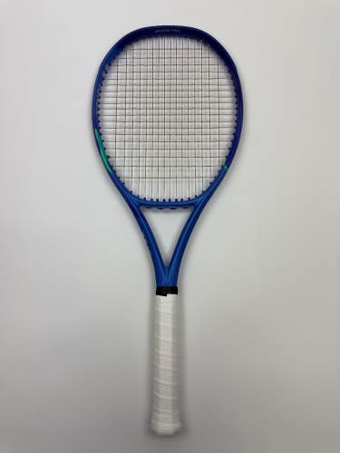 Yonex Ezone 98 2025, 4 3/8 Excellent 9.5/10