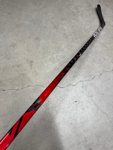 77 Flex CUSTOM P28 Senior Bauer Nexus Geo Left Hand (New) Pro Stock