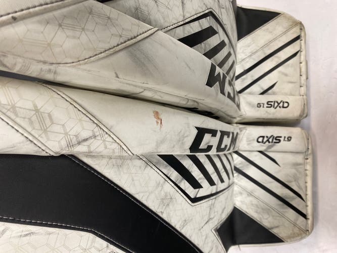 33" CCM Axis 1.9 Goalie Leg Pads (Used)