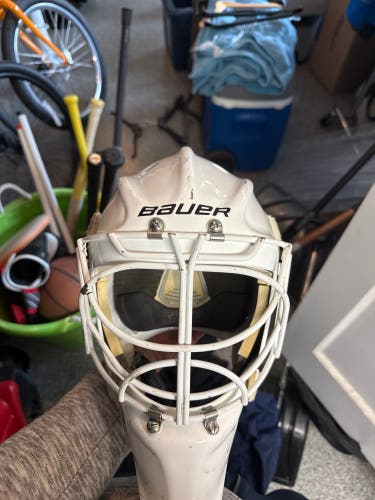 Senior Large Bauer Profile 960 Goalie Mask (Used)