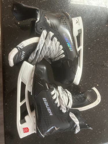 2024 Bauer Supreme Shadow Hockey Skates 8.5 (New)