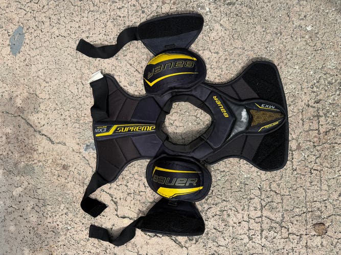 Large Youth Bauer Shoulder Pads (Used)
