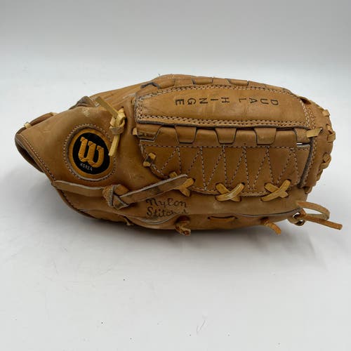 Wilson A2160 10.5 Jim Catfish Hunter Model Infield Baseball Glove