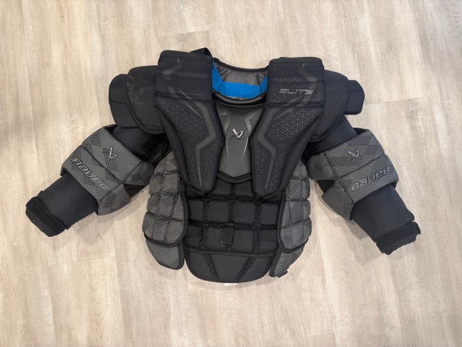 Small 2025 Bauer Elite Goalie Chest Protector (Used)