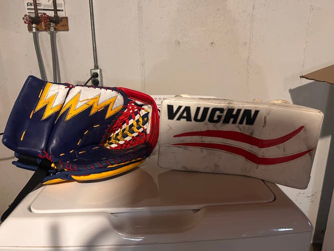 V7 Glove V6 Blocker