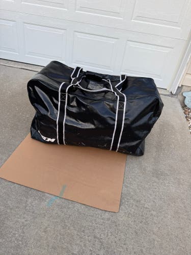 CCM hockey bag