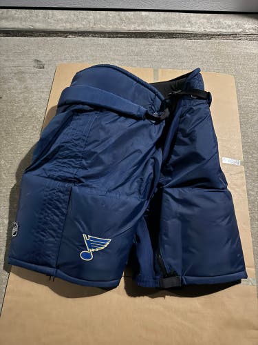 CCM HP70 Hockey Pants (size Xl)