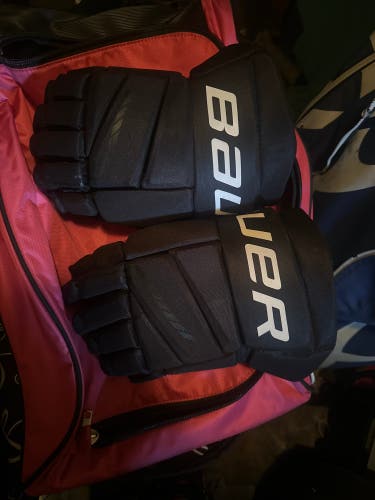 Bauer Bauer X Gloves 15" (Used)