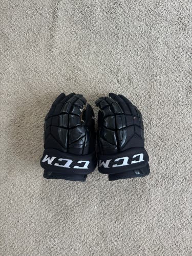 CCM Pro Model Gloves 14" (Used)