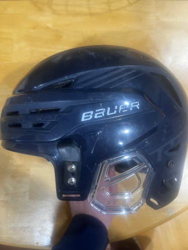 Large Bauer Re-Akt 85 Helmet (Used)